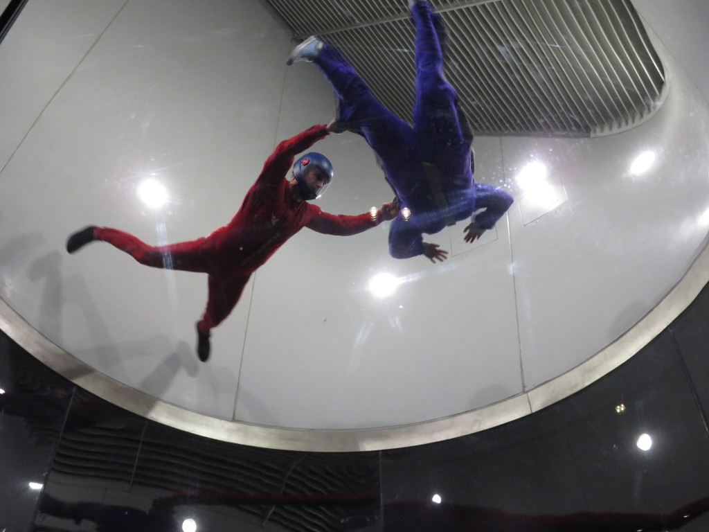 ASM Teachers Camp Browse all indoor skydiving facilities around the world right here at Indoor Skydiving Source. This is the only complete and up-to-date database of vertical wind tunnels available online. Browse + locations. Every manufacturer, brand, and type of wind tunnel can be found right here - no exceptions!